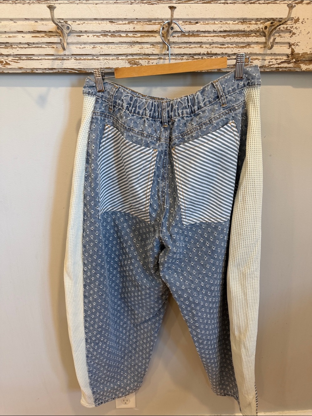 POL Luna Textured Barrel Pants Blue Patchwork Size Medium - Picture 5 of 10